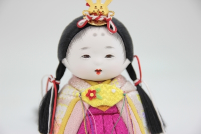 かわいいお顔の雛人形の紹介です 職人が作る世界に一つのお雛様 岡崎市 味岡人形 雛人形 五月人形 市松人形 制作工房