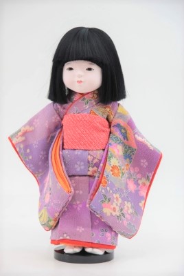 味岡映水作 ミニ５号 桐塑市松人形です。シルクの着物です。 | 岡崎市 