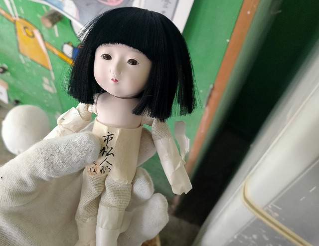 新作の市松人形が出来上がりました。伝統工芸士の作品です。 | 岡崎市