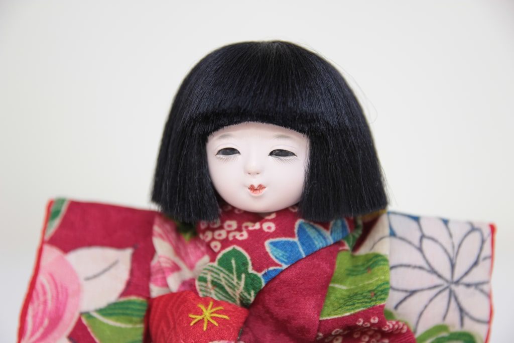 味岡映水作 市松人形 古布衣装 絹毛 約１２センチ | 味岡人形ショッピング