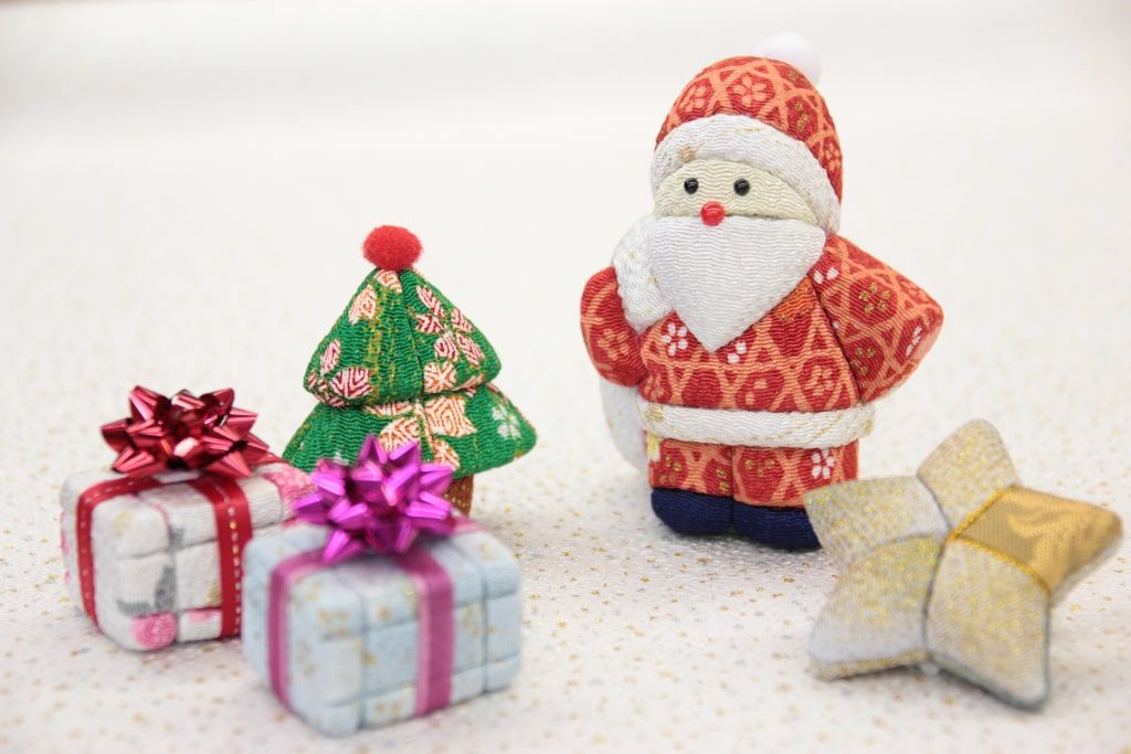 クリスマスセット 木目込み人形 かわいい サンタさん 職人の手作り ...