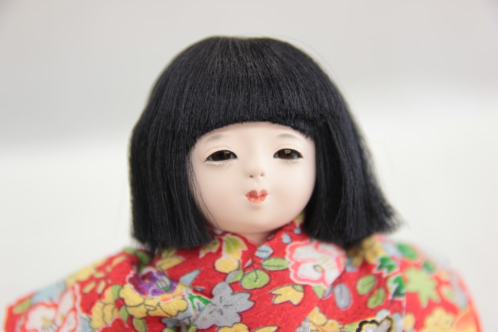 味岡映水作 市松人形 正絹衣装（５５）絹毛 約１２センチ | 味岡人形 